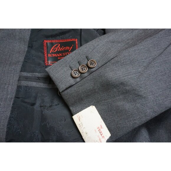 Brioni 100% Wool Solid Gray 2 Pc Suit Jacket Pants Sz 44R BRAND NEW